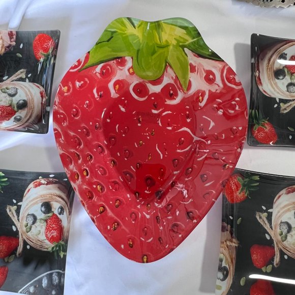 Stokes Strawberry Glass Large Bowl with Serving Dish Plates Lot of 5 - Picture 4 of 9